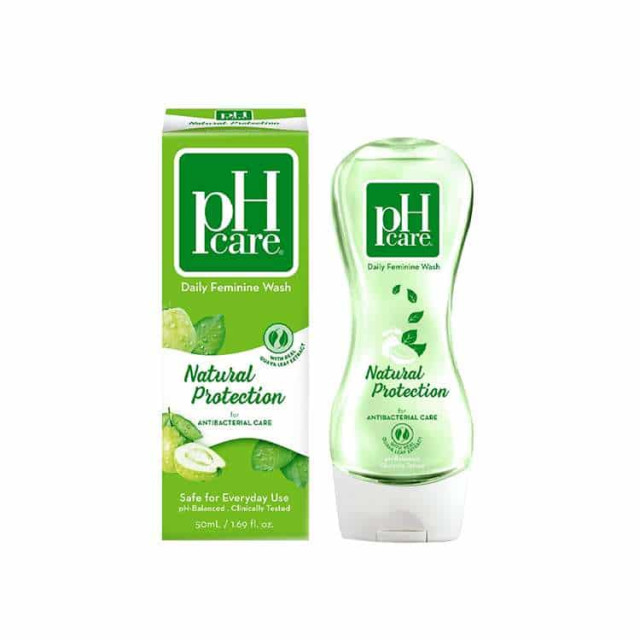 Dung dịch vệ sinh phụ nữ PH Care Natural Protection hằng ngày (250ml)